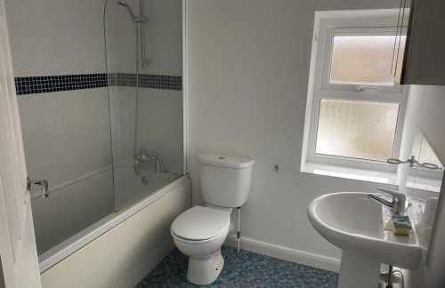 Charming 3 bedroom flint cottage - Foto 4