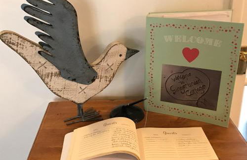 Gingerbread Cottage - Photo 26