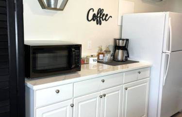 2 whole houses, Fire pit, Game room, feel at home. - Foto 54