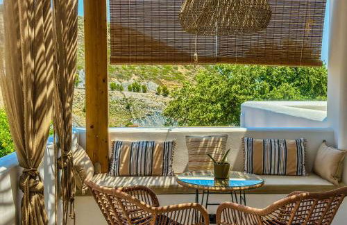 Apademia Skyros Luxury Residences - Photo 8