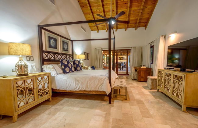 Luxurious 5-bdr Villa at Casa de Campo With Pool Jacuzzi Games Hibachi Staff - Photo 8