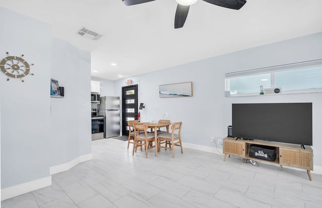 Heated Pool Hot tub Close to Beach Pet Friendly - Foto 12