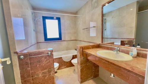 Lovely two bedroom apartment - Foto 5