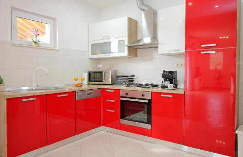 Villa Pasika with private 31m2 pool, summer kitchen with BBQ, 4 bedrooms - Photo 13