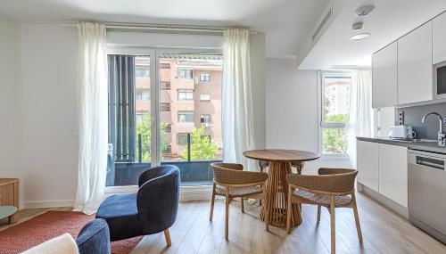 Caterina Madrid Rio - Photo 3