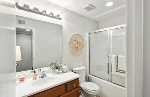 Overland Park Condo, Close to Lakes and Parks! - Foto 20