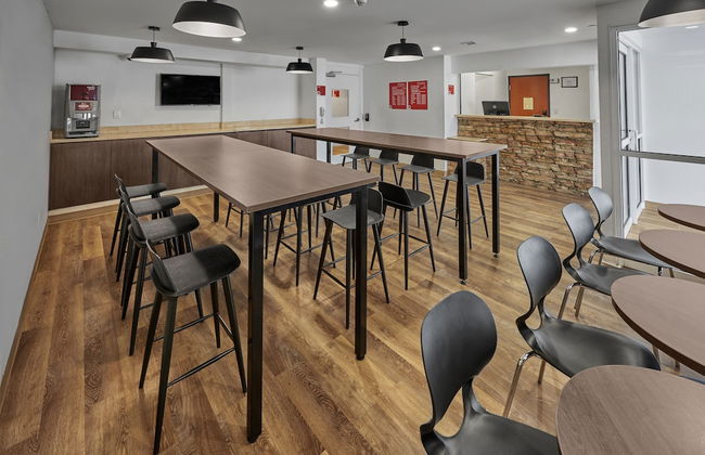 Extended Suites Monterrey Aeropuerto - Foto 2