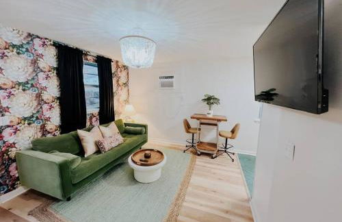 Dreami Stays East Nashville - 2BR Retreat with Cozy Patio and Mini Golf - Foto 8