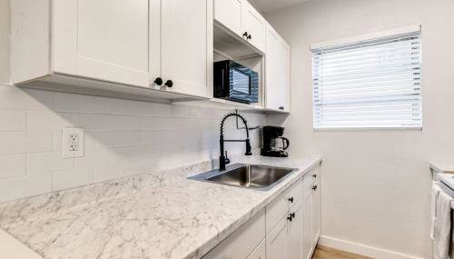 Stylish 2BR central Fast Wi fi virg2 - Foto 4