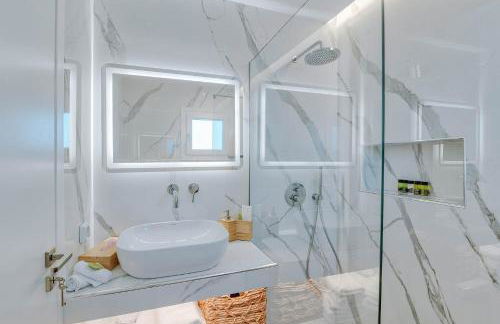 Nautica Suites - Modern Seaview Suite - Foto 7