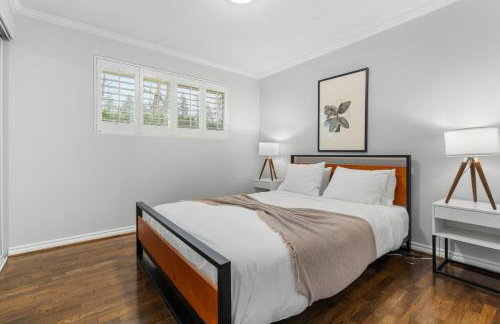 Charming Home in Bellevue Near Downtown n Microsoft - Photo 8