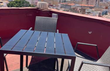 Two Bedroom Apartment in Málaga Center with Views - Photo 41