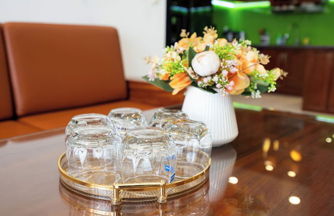 Golden Mansion - Transit Apt Free POOL & GYM - Photo 23