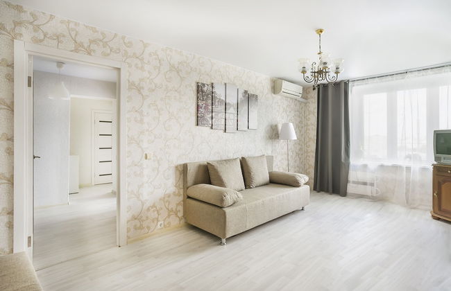 Apartment on B Polyanka 28k1 - Photo 1