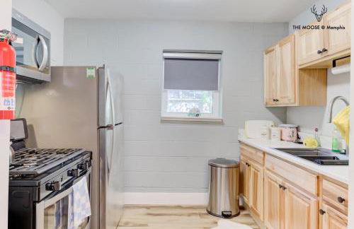 The Moose #10 - Stylish Loft with King Bed, Free Parking & Wi-Fi - Foto 44