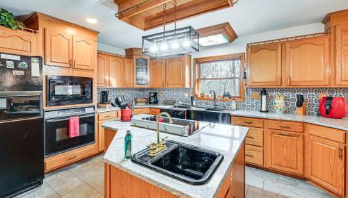 Spacious Retreat with Deck 14 Mi to Nolin Lake! - Foto 5