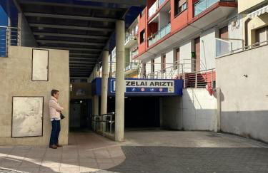 HomeOffice with Church Views - Foto 40