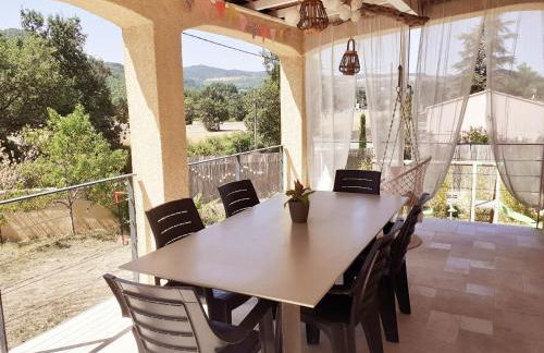 Maison ensoleillée de plain-pied ouvert sur un jardin clôturé - Foto 5