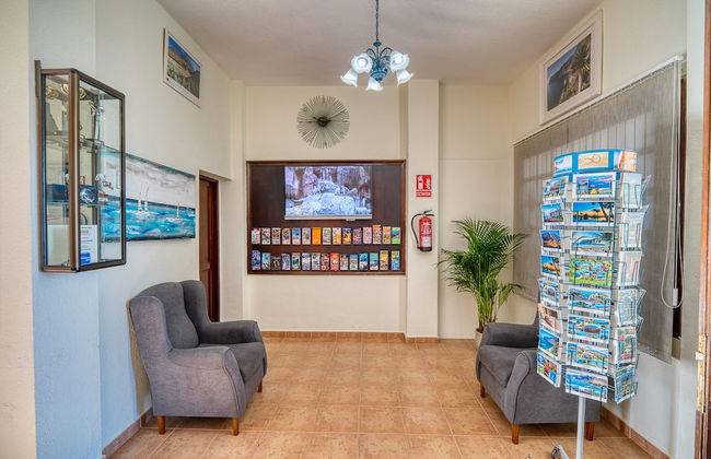 Ona Las Rosas - Photo 3