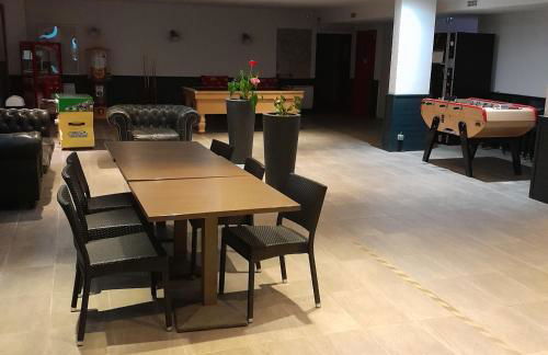 T2 confortable - Piscine chauffée - Super Besse - Photo 16