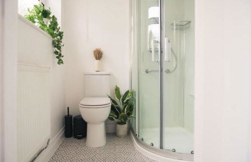 Modern 3 Bedroom Home in Central Rugby - Foto 8