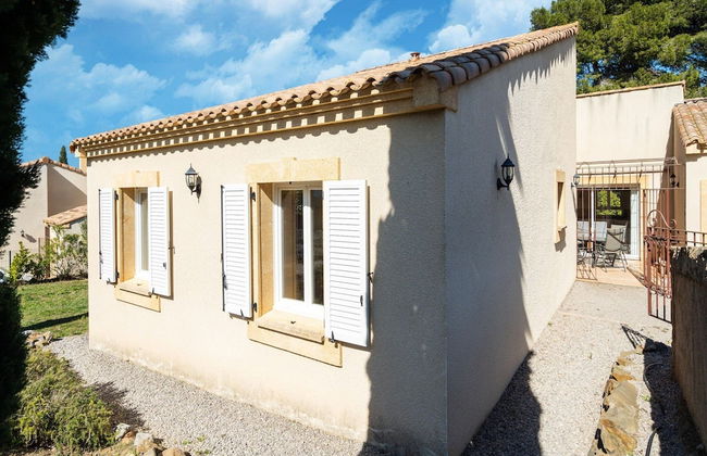 Villa in Montbrun With Pool and Mountain Views - Photo 35