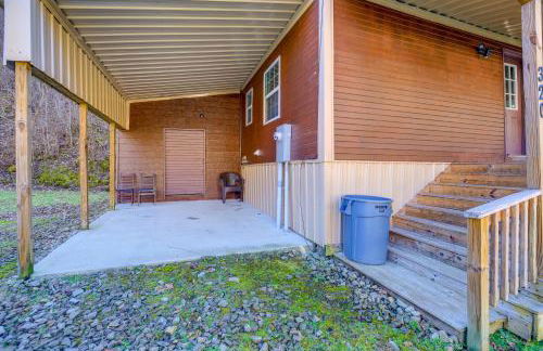 Near Riding Trails for ATVs Cabin in Delbarton - Photo 20