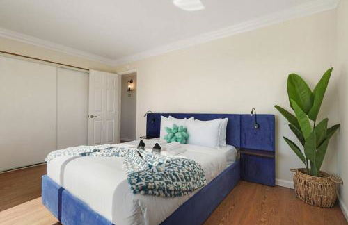 Mountain View 2BR Retreat with Private Deck - Foto 23