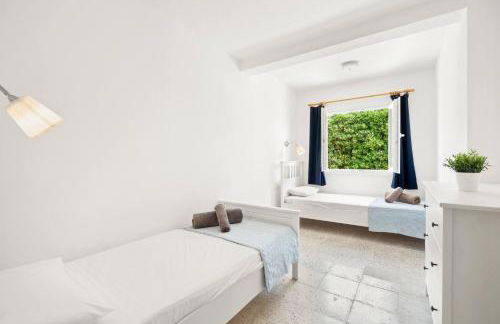 Casa Kintore A beautiful family friendly villa situated in the heart of S’Algar - Foto 23