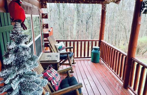 Breath of Heaven Cabin- Hot Tub, Deck, Pond, PETS - Foto 37