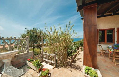 Stunning Apartment In Porto Alabe - Foto 6