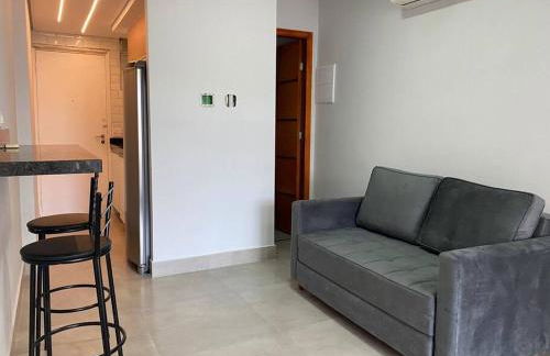 Lindo Studio em Frente à Praia do Embaré! - Foto 10