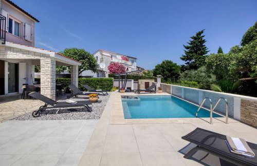 House Breeze - Premantura, 4 bedroom house with pool, jacuzzi, sauna and gaming room - Foto 57