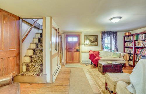 Rural and Historic Detour Escape with Horses On-Site! - Foto 6