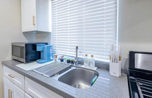 Modern Cozy Stylish Home AC WasherDryer Parking 3 minutes to Balboa Park - Foto 2