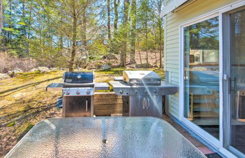 Lakefront Retreat with Kayaks, Grill, Fire Pit! - Foto 23