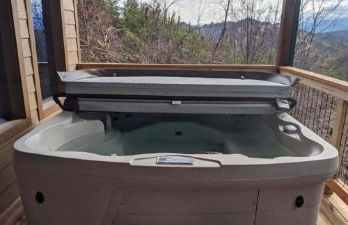 * * 4 Master Bedrooms, Views, Theater, Arcade, EVC - Photo 24