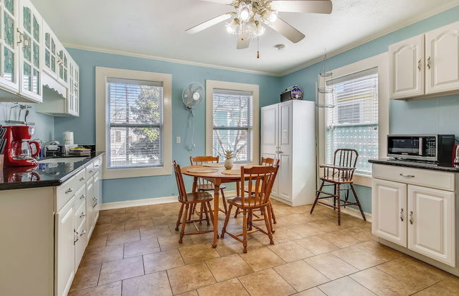 A Bended Oak Bungalow by Ryson Vacation Rentals - Foto 13