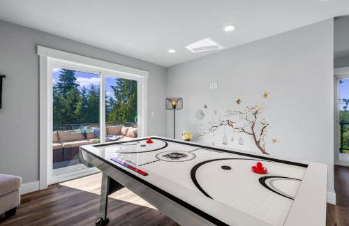 Modern Fortress w with 4 Decks AC in all rooms Gym - Foto 41