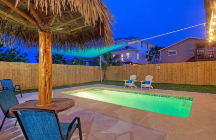 Private Pool, Yard, Deck, by the Nature Preserve! Tipsy Flipper by Avantstay - Photo 56