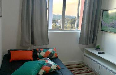 707- Apartamento Encantador, amplo e decorado, quarto, sala, cozinha, mobiliario moderno, cozinha completa com utensílios , Excelente vista da cidade e localização privelegiada no bairro Bigorrilho - Photo 21