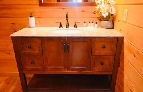 Above Expectations-New Exterior-Sleeps 8-Hot Tub-Games Galore-Nature - Foto 34