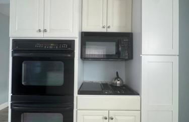 3 bed room 5 beds 1 bath sleeps 6 guest - Foto 13