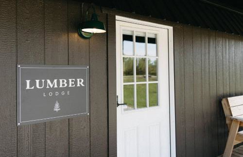 "Lumber Lodge" - Comfy & Woodsy Stay in RRG/Auxier - Foto 18