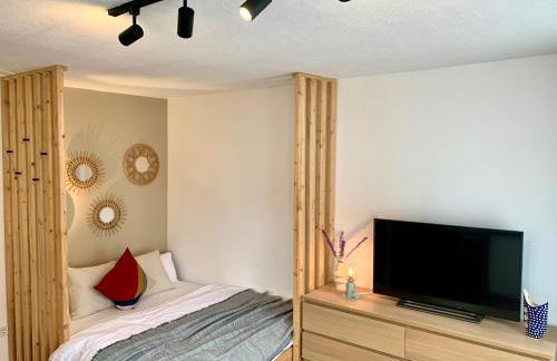 RiversideMosel Burg FREE Netflix PrimeVideo eBikeParking - Foto 3