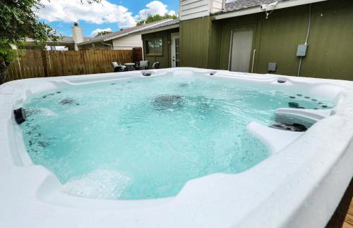 Near Sea World Hot Tub Swing Set BBQ Yard Games - Foto 1