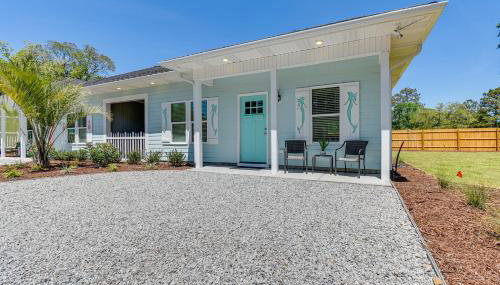 Charming Ocean Isle Beach Home about 1 Mi to Beach! - Foto 1