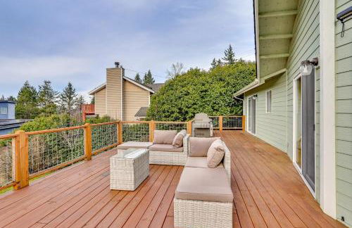 Walk to Lake Padden Bellingham Home with Deck - Foto 2