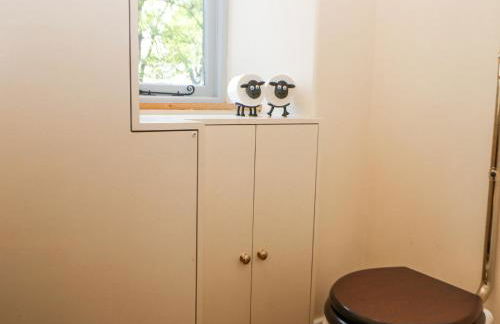 The Coach House at Mayfurlong Farm - Photo 23