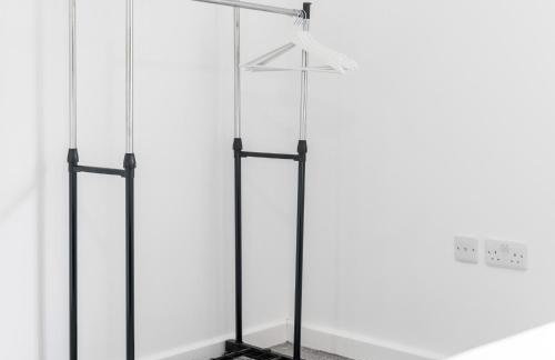 Modern Two Bed Apartment - Smart Tv - Wi-Fi - Parking 49C - Foto 33